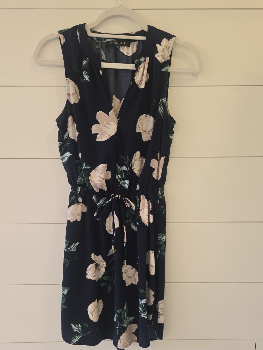 Dynamite Navy Floral Sleeveless V-Neck Tie-Waist Dress